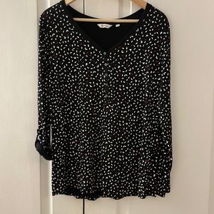 $10 ADD ON ITEM Reithmans long sleeve top black/red and white SIZE L